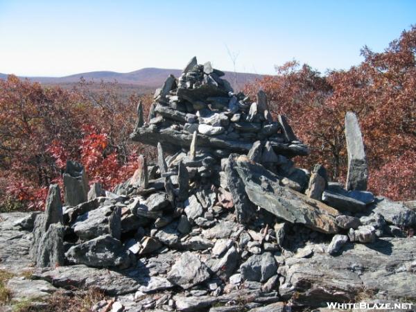 The most artistic cairn I've ever seen!