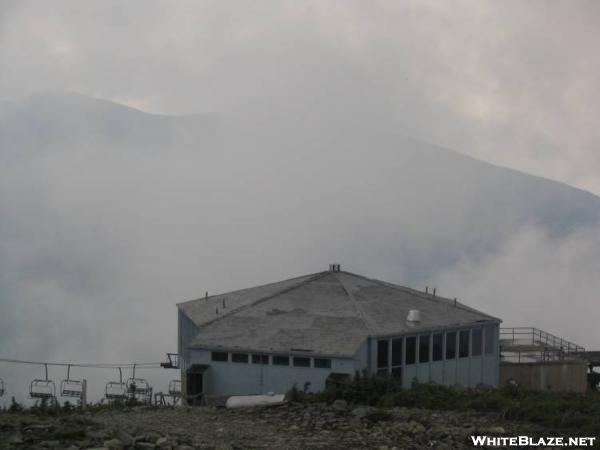 Sugarloaf Summit Hut