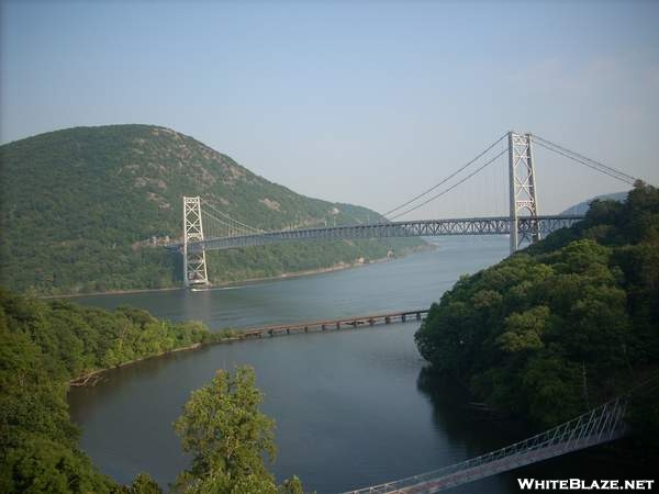 8-29-07 Bear Mountain Bridge crossing the Hudson river