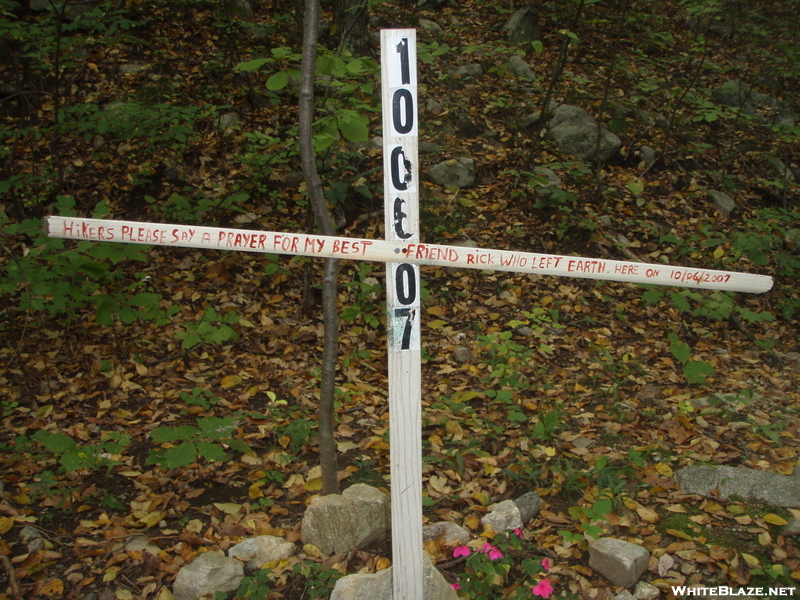 Cross on AT at S. Highland Rd, NY