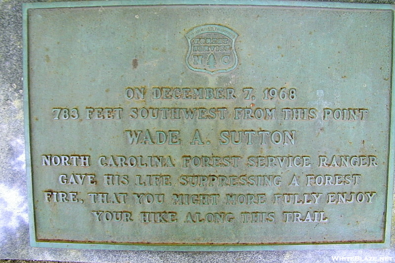 Memorial Plaque to Wade A. Sutton