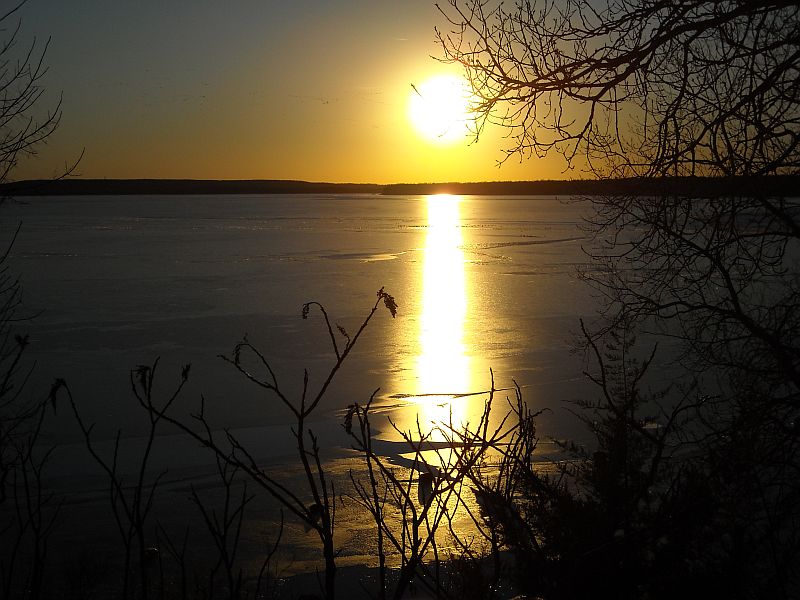 Sundown On Ice