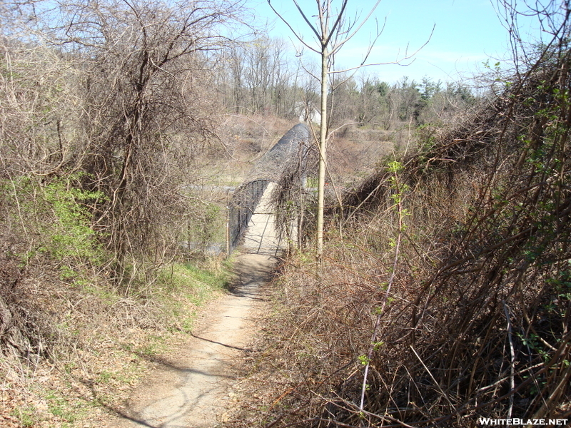 I-70 Footbridge, U.s. Route 40, Md, 04/18/09