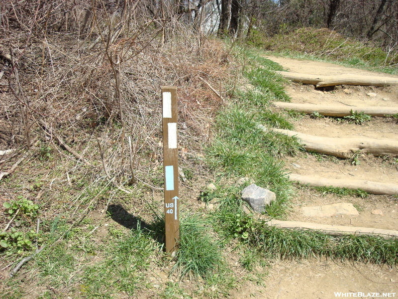 Access Trail To Parking Area North Of I-70 Footbridge, Md, 04/18/09