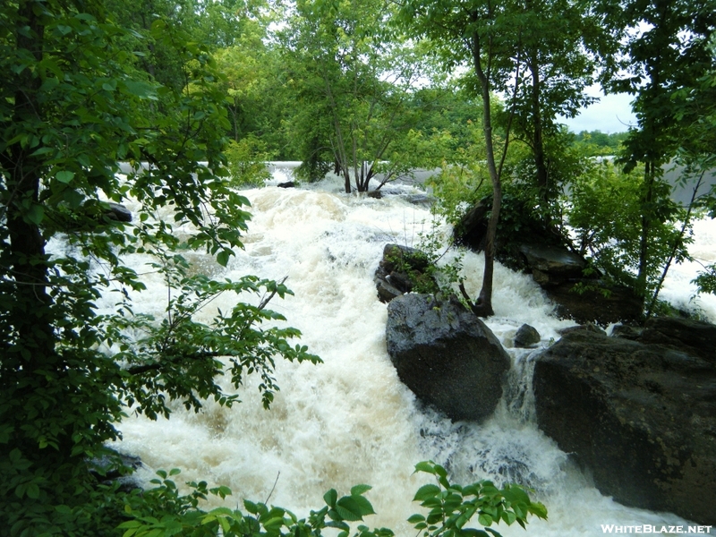 Houstanic River