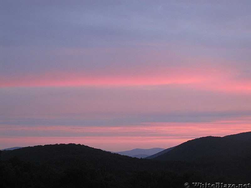 crescent rock overlook to beahms gap 004