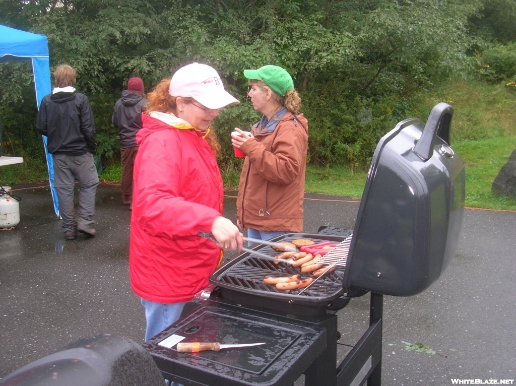 Monson hiker feed - September 2007