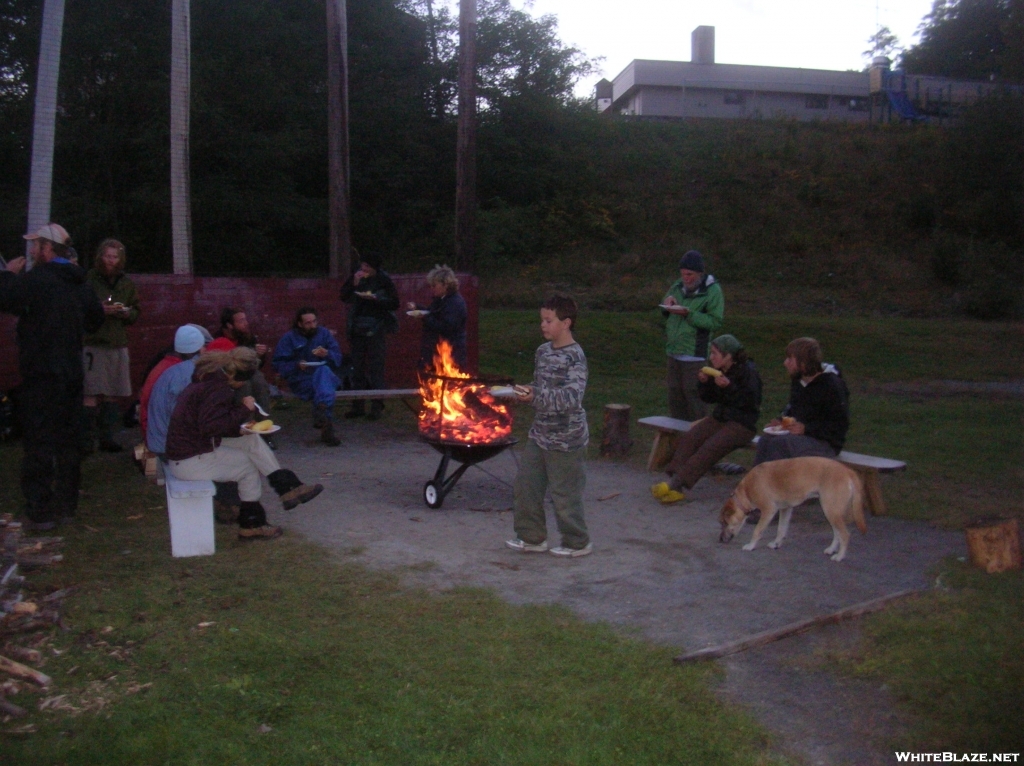 Monson hiker feed - September 2007