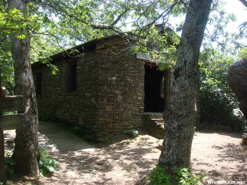 0052 2009.07.14 Blood Mountain Shelter