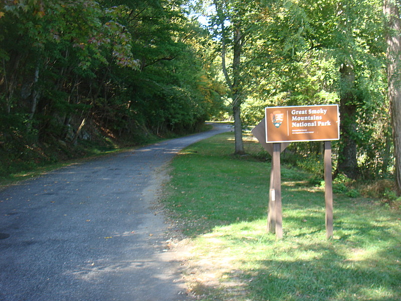 0289 2011.10.08 GSMNP Sign