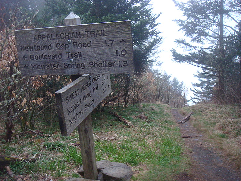 0387 2012.04.02 Sweet Heifer Creek Trail Sign