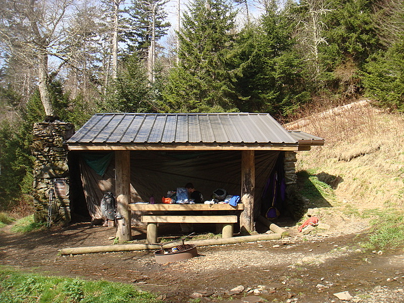 0418 2012.04.03 Tricorner Knob Shelter