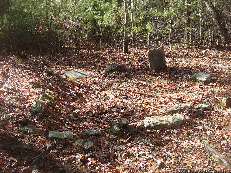 0496 2012.11.25 Gragg Family Grave Site