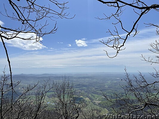 1079 2022.04.16 View North Of The Priest Mountain Summit