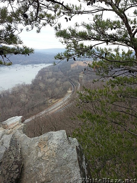 Weverton Cliffs looking toward Harpers Ferry