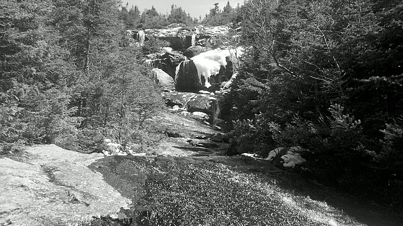 Uppermost Large Falls on Ammonoosuc Ravine Trail