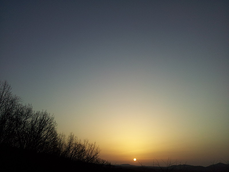 sunrise on the trail