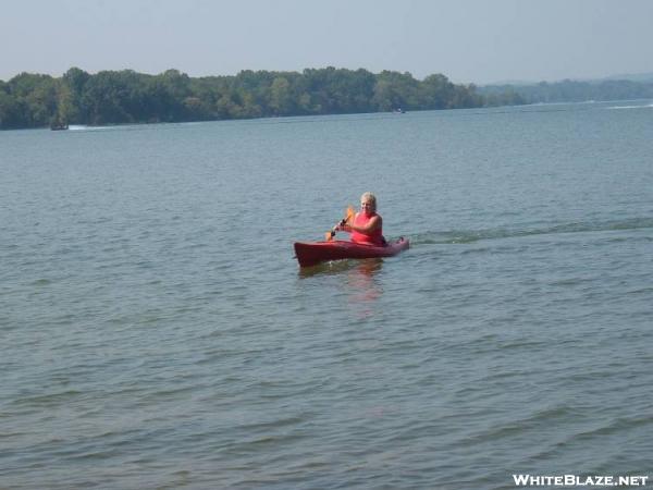 yaking on da lake