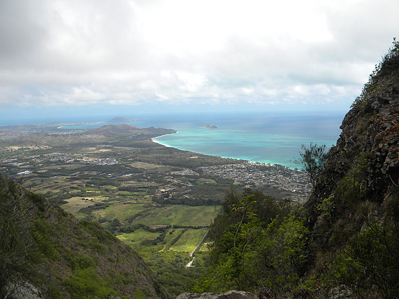 AT Prep: Mariner's Ridge Hike, Oahu, 6/16/12