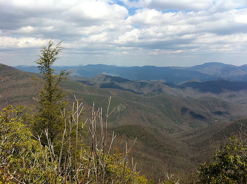 Apr 1, 2011 View from Albert Mountain (Mile 98)