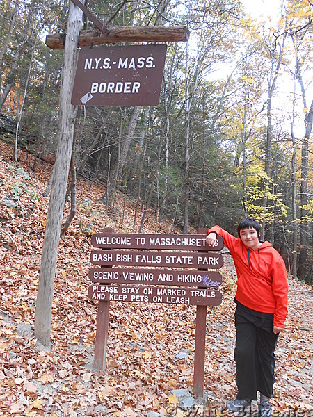 The Mt. Alander, S.Taconic and Frissel Trails (NY,MA,CT) with Another Kevin, Snacktime and Teacher  