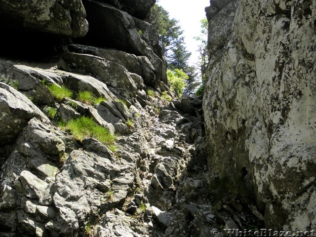 Massive rock-slide on The Profile Trail