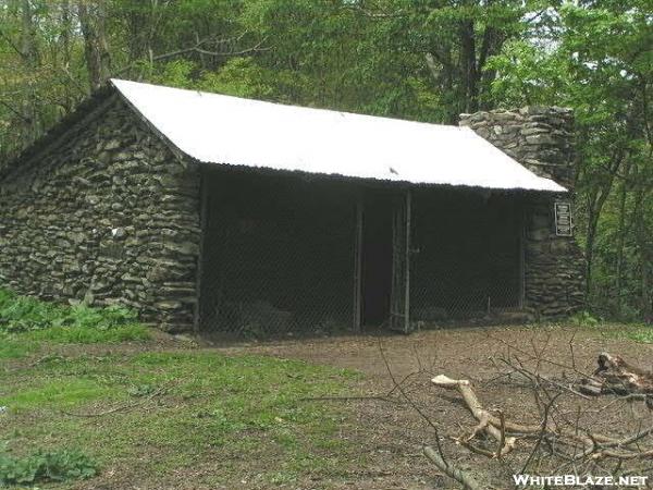 Derrick Knob Shelter