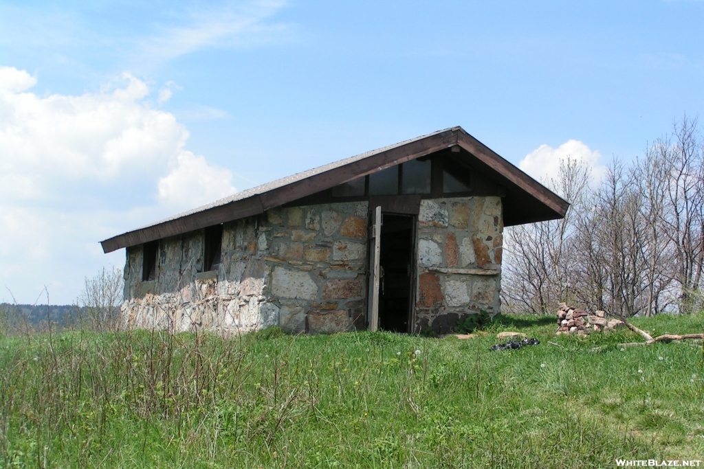 Chestnut Knob Shelter