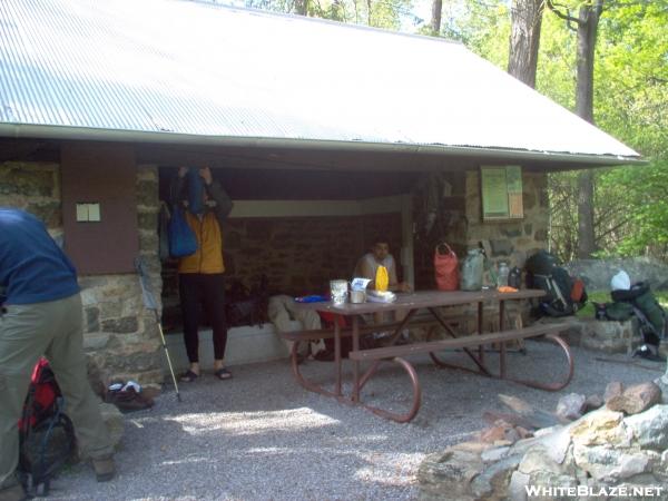 Pass Mountain Shelter