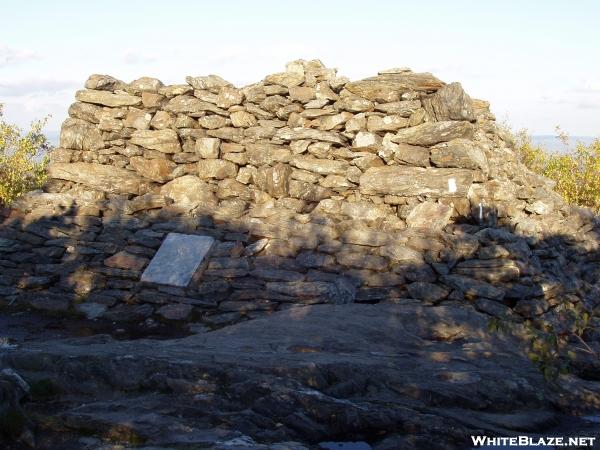 The rock monument at the summit of Bear Mountain in CT