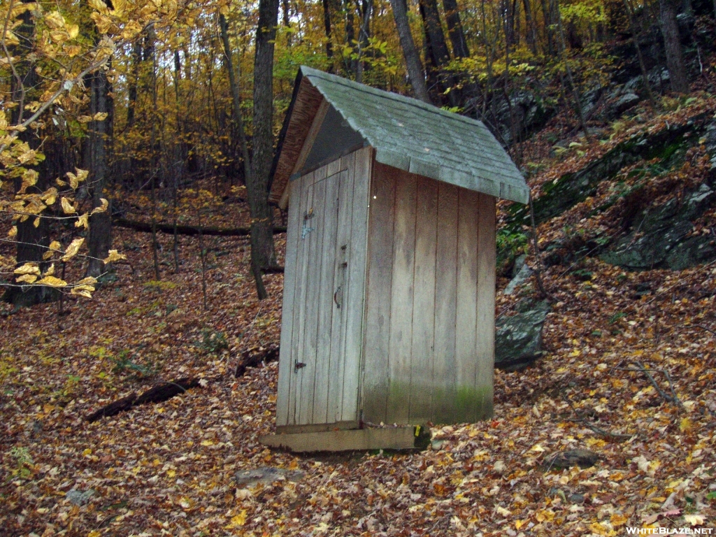 NY: Telephone Pioneers Shelter, Privy