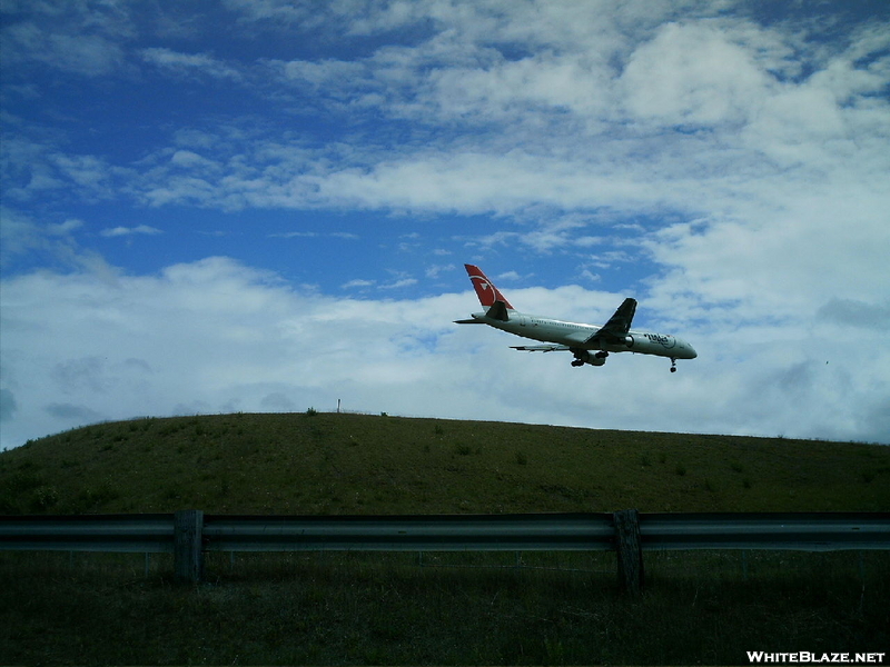 Anchorage - Plane Coming In For A Landing