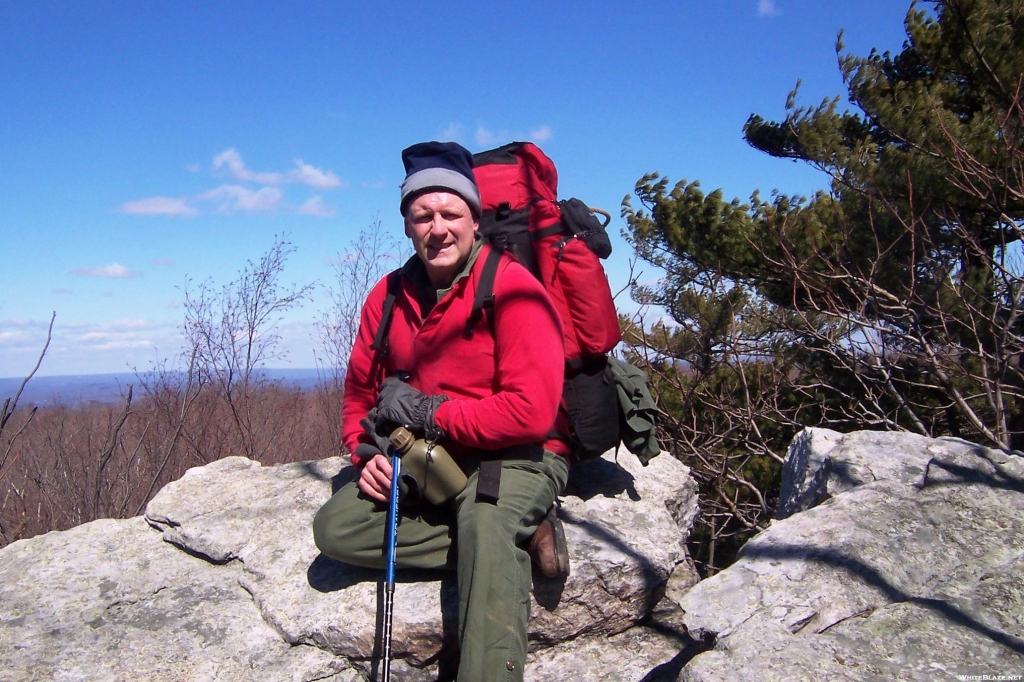 hiker7 stroudsburg overlook