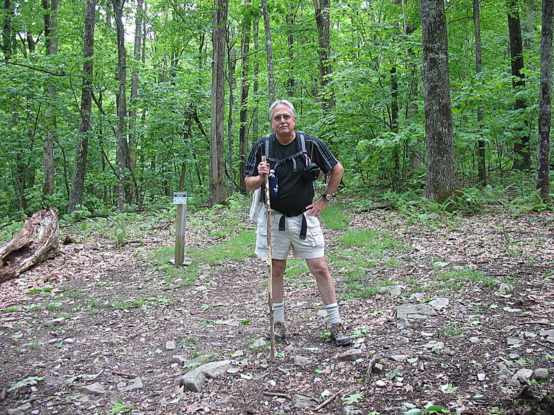 Hiking from Fox Creek to Hurricane Campground