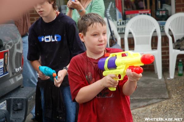 The town brings out reinforcements - child soldiers