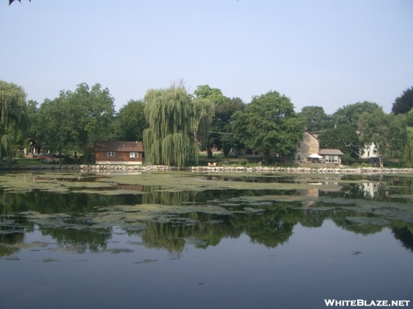 Boiling Springs Lake 1